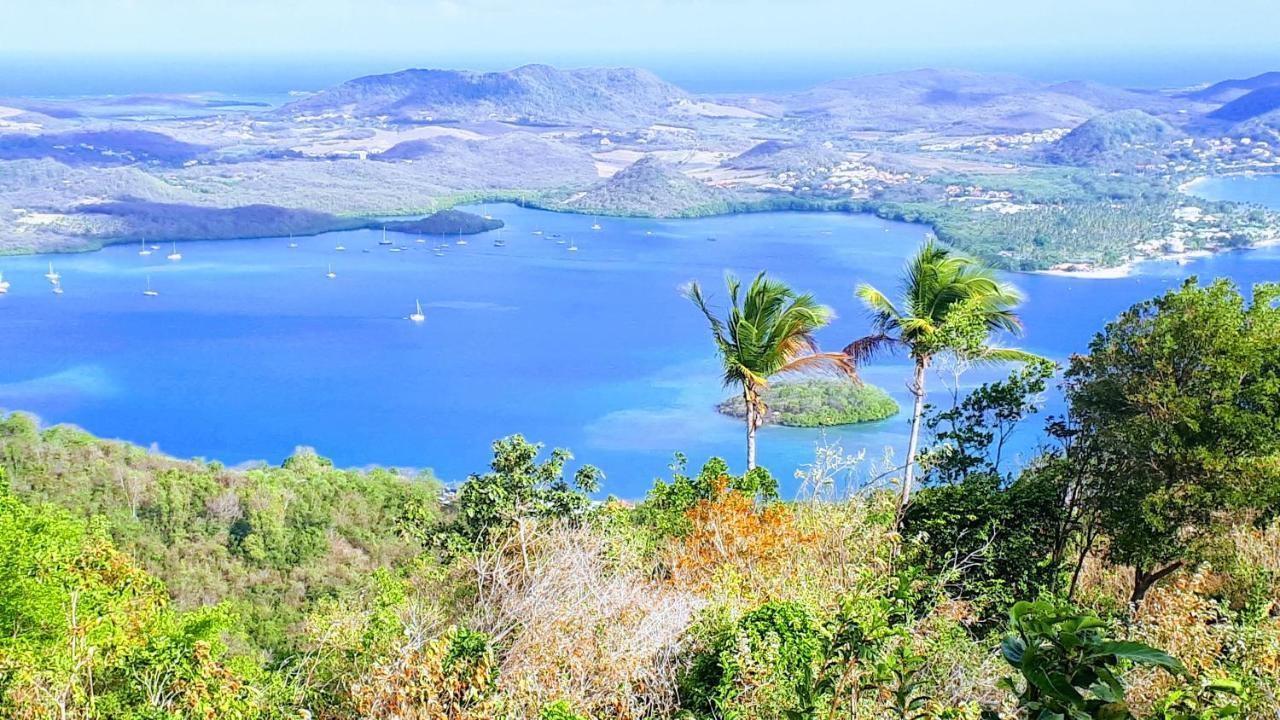 Haut De Villa Chez Ghighi Rivière-Pilote Exteriör bild